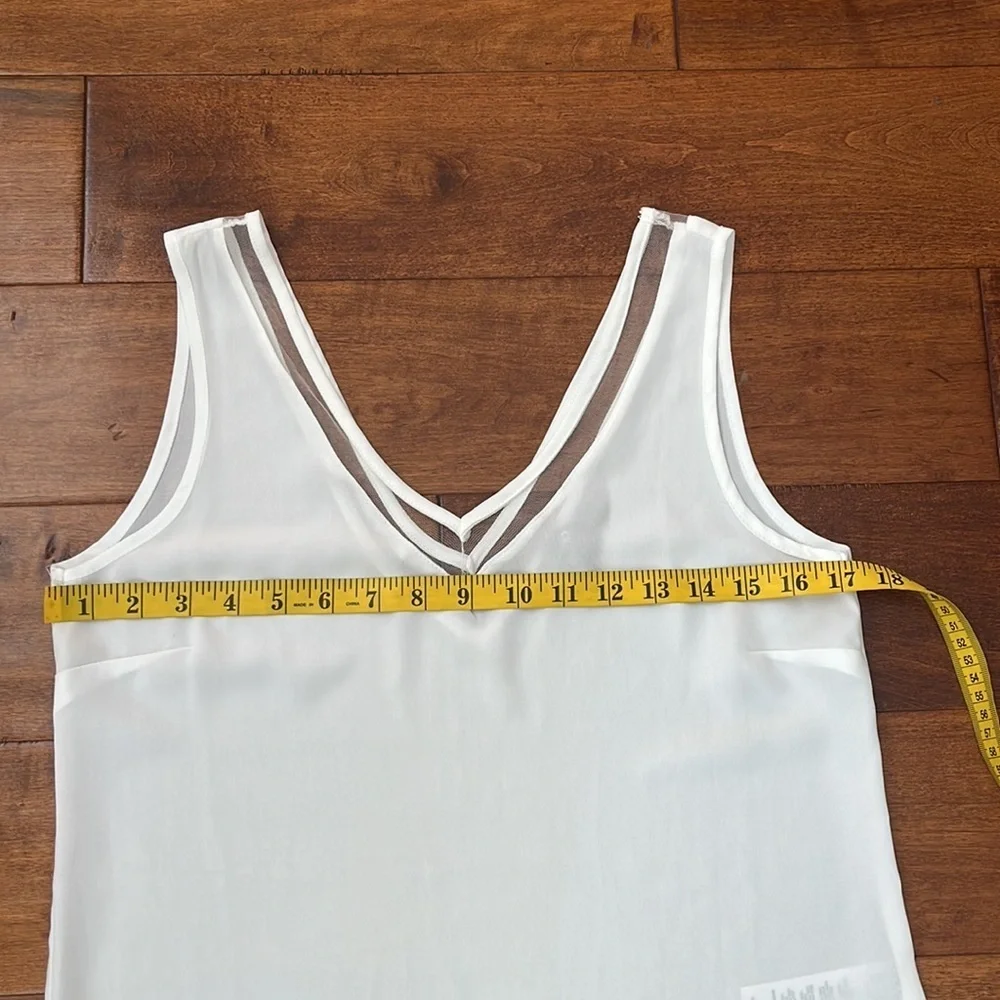 ASOS V Front And V Back Tank
With Mesh Insert Size 6 - Picture 9 of 13